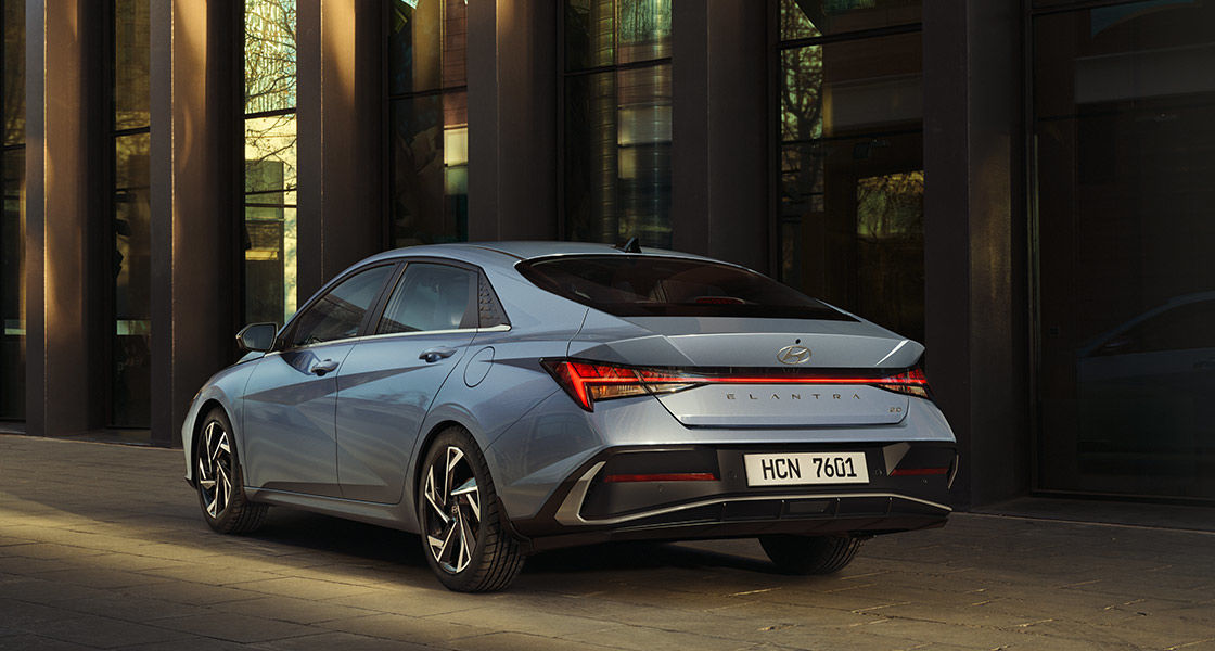 Дизайн Hyundai ELANTRA | Сучасний Седан | Дар-Авто - фото 41