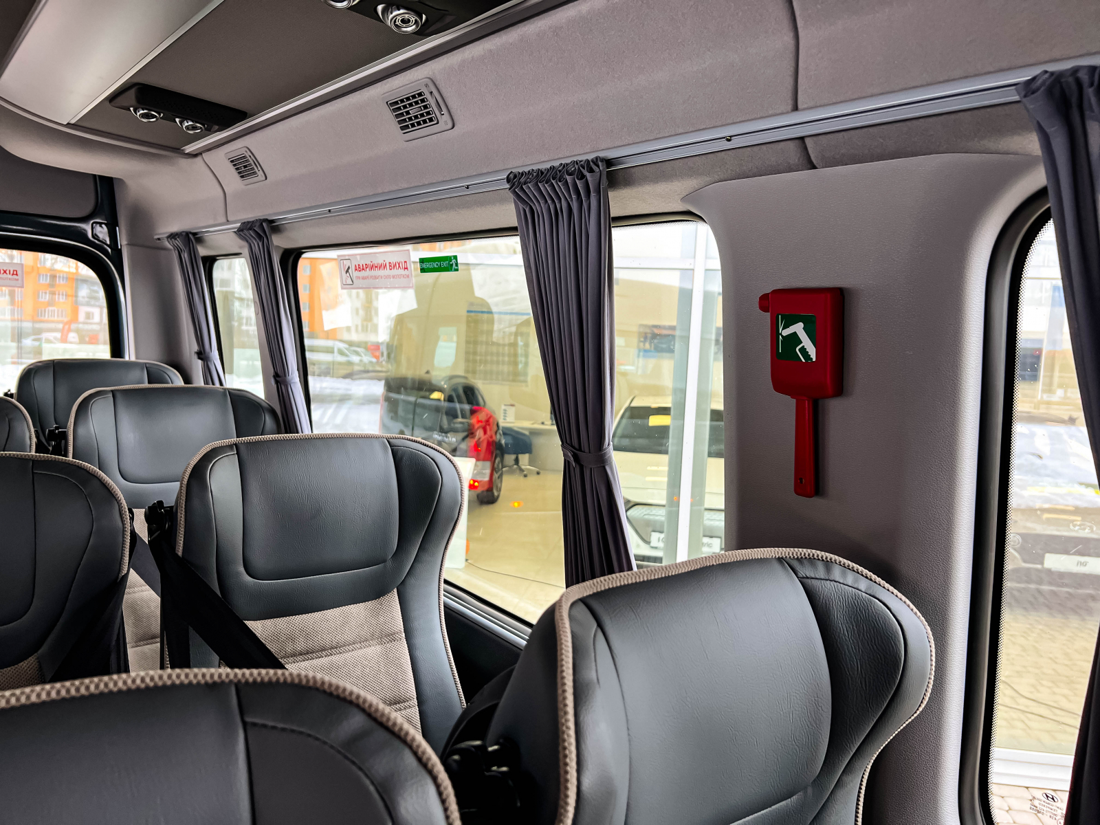 Hyundai H350 – мікроавтобус для комфортабельних пасажирських перевезень в наявності у автосалоні! | Дар-Авто - фото 15